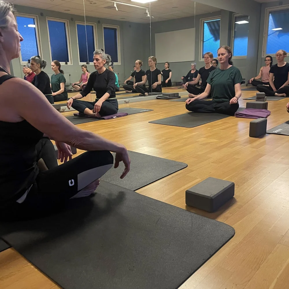 yoga-klass-half-media-crop